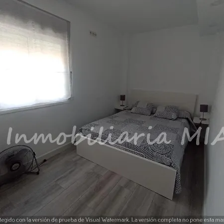 Mia1